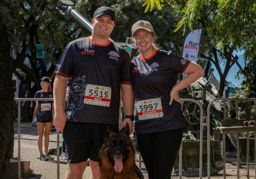 Brisbane09_couple-of-run-army-competitors-with-their-German-Shepherd-dog2
